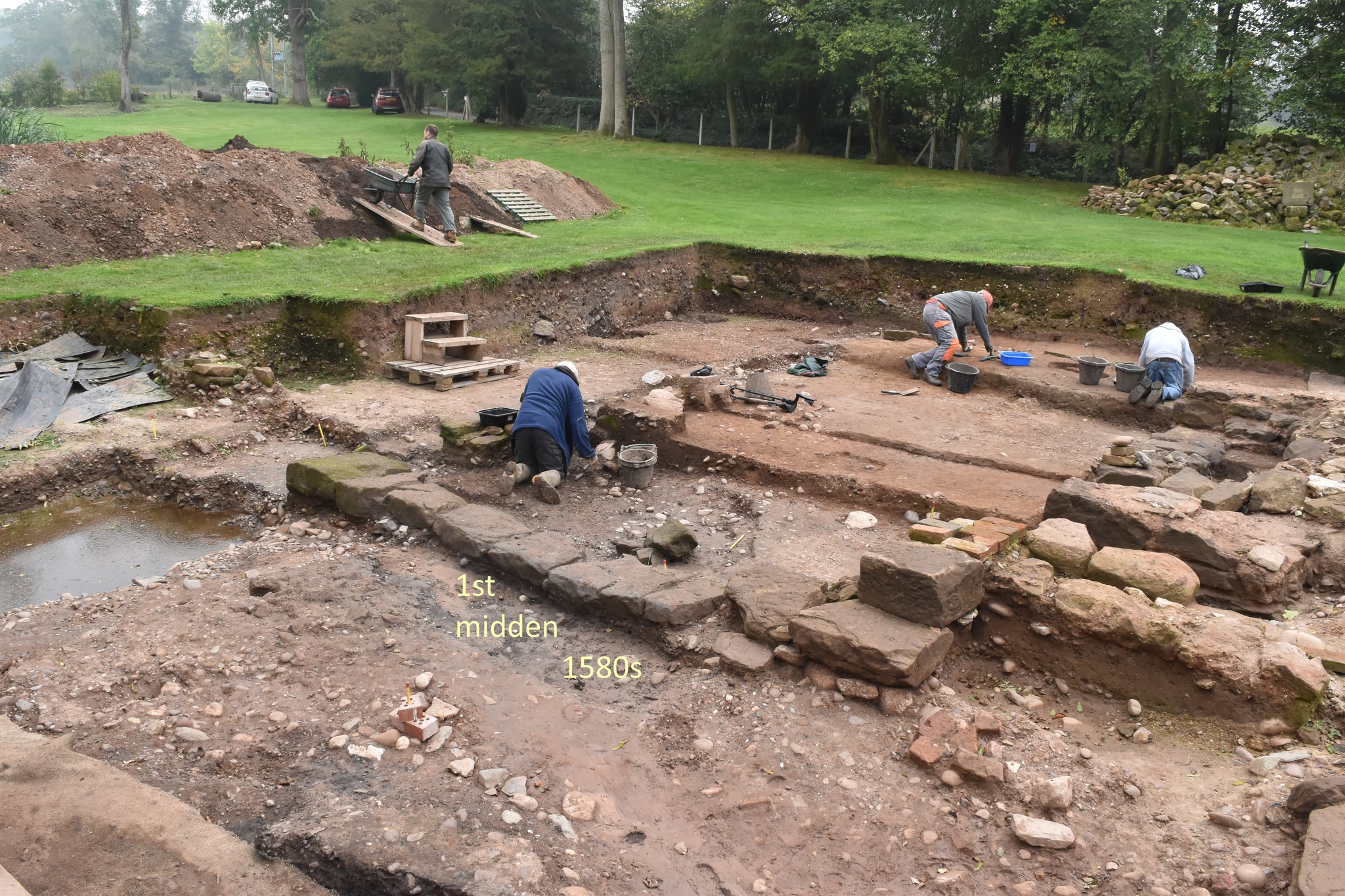 Diggers at Hilderstone